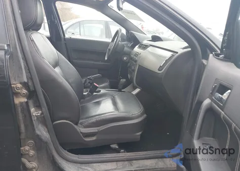 2010 Ford Focus Ses z USA, uszkodzony, nr VIN 1FAHP3GN3AW270975